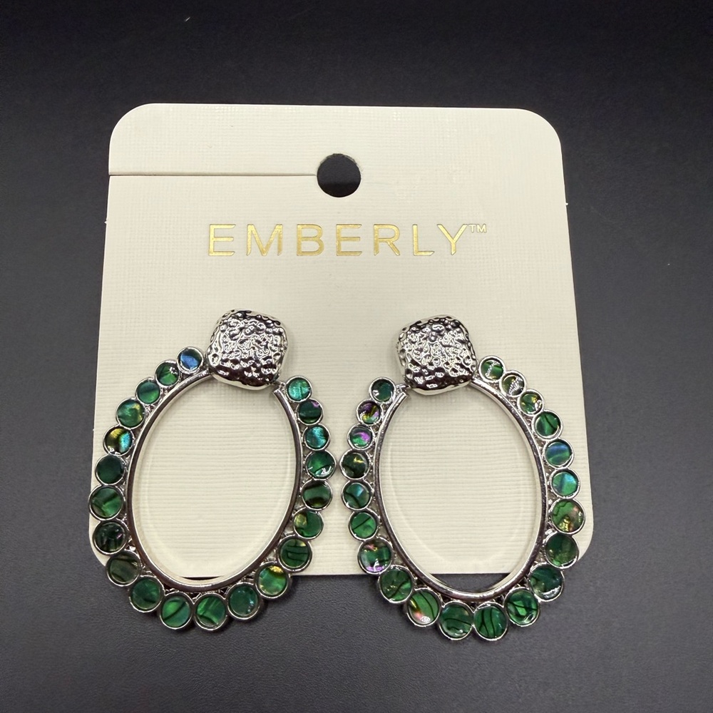 NWT Emberly Green and Silver Tone Oval Enamel Earrings